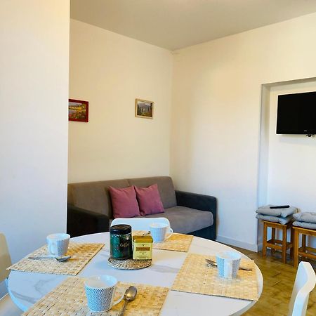 Casa Carolina Ground Floor Apartment 2-4 Sleeps Bellagio Buitenkant foto